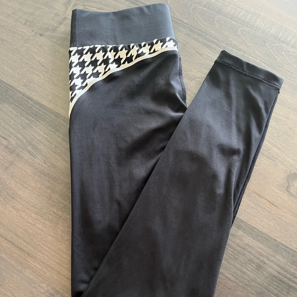Noli Black Leggings with Houndstooth Detail